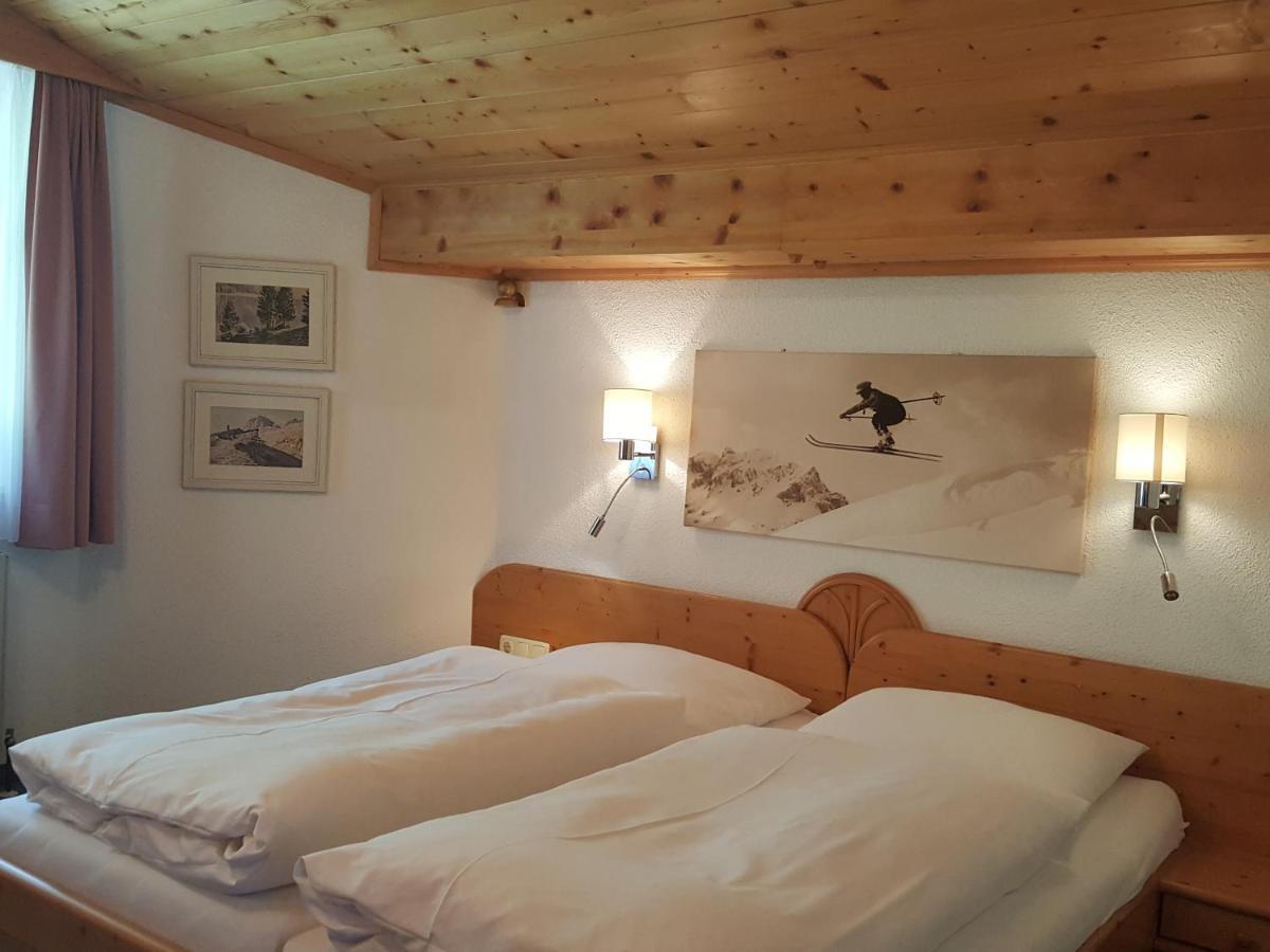 Bed and Breakfast Haus Christaldo à Sankt Anton am Arlberg Extérieur photo