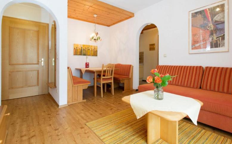 Bed and Breakfast Haus Christaldo à Sankt Anton am Arlberg Extérieur photo